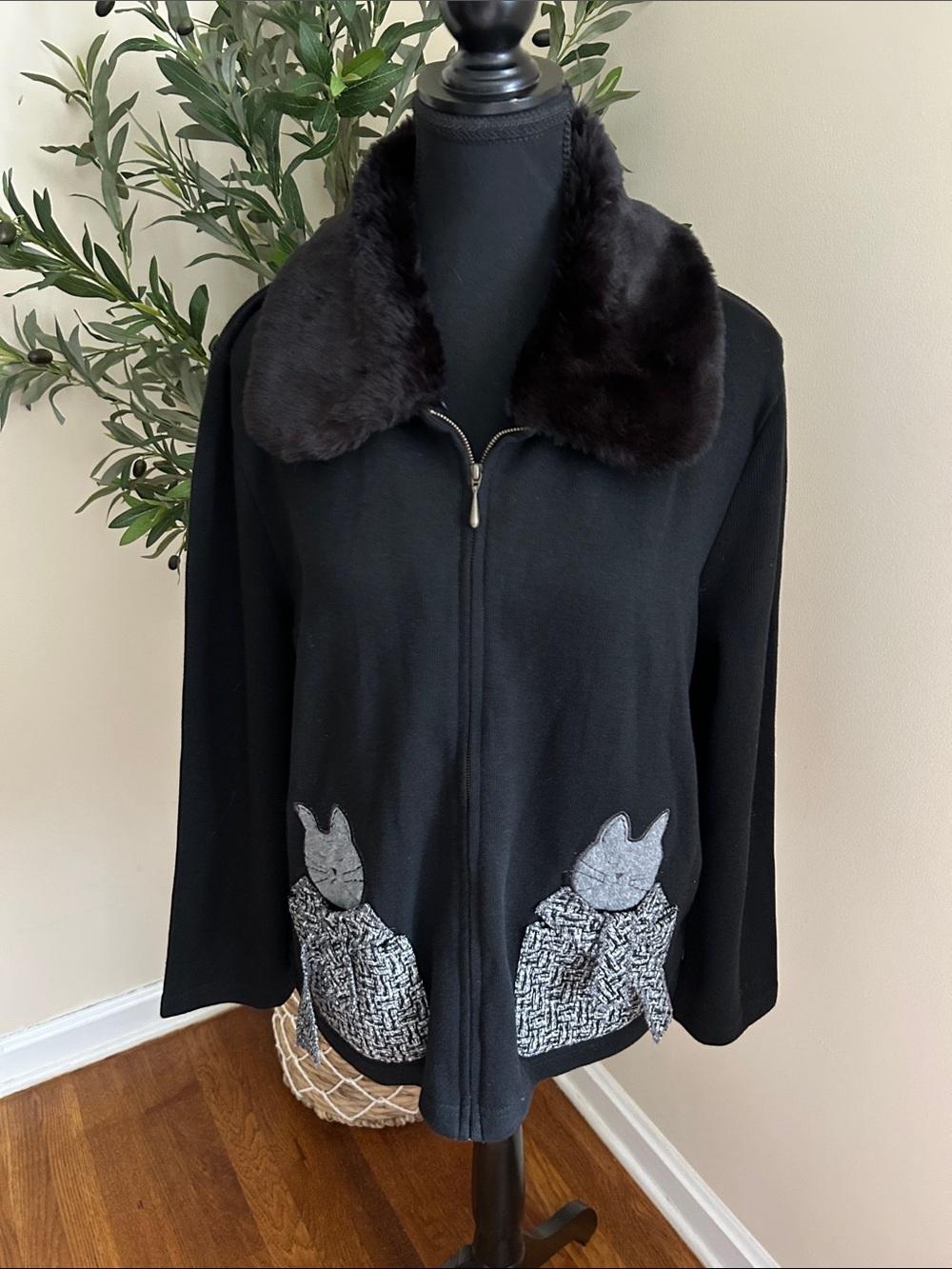 Onque Casuals Black Faux Fur Trim Jacket